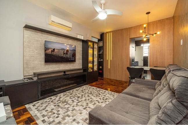 Imagem Apartamento com 2 Quartos à Venda, 58 m² em Vila Ipiranga - Porto Alegre
