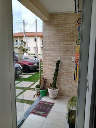 Imagem Sobrado com 2 Quartos à Venda, 68 m² em Vila Areao - Taubaté Imagem Sobrado com 2 Quartos à Venda, 68 m² em Vila Areao - Taubaté