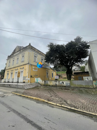 Imagem Casa com 6 Quartos para Alugar, 400 m² em Centro - Morro Da Fumaça Imagem Casa com 6 Quartos para Alugar, 400 m² em Centro - Morro Da Fumaça