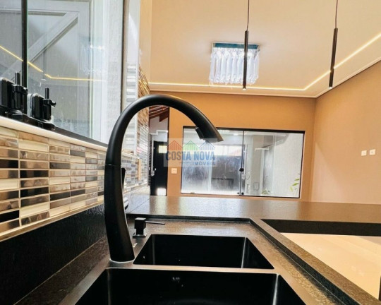 Imagem Casa com 3 Quartos à Venda, 115 m² em Caiçara - Praia Grande Imagem Casa com 3 Quartos à Venda, 115 m² em Caiçara - Praia Grande