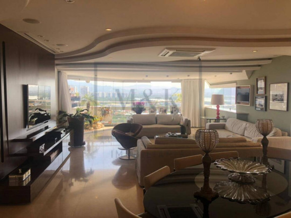 Apartamento com 3 Quartos à Venda, 230 m² em Barra Da Tijuca - Rio De Janeiro