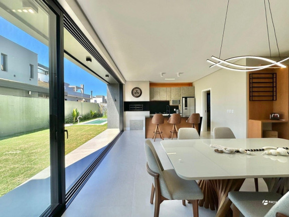Imagem Casa de Condomínio com 4 Quartos à Venda, 220 m² em Xangri-la - Xangri-lá