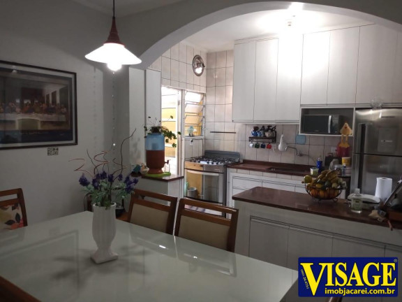 Imagem Sobrado com 3 Quartos à Venda, 175 m² em Centro - Jacareí