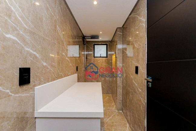 Imagem Casa com 3 Quartos à Venda, 172 m² em Santa Felicidade - Curitiba