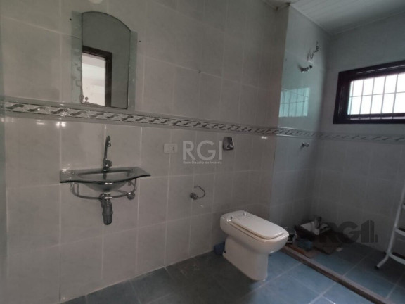 Imagem Casa com 4 Quartos à Venda, em Tristeza - Porto Alegre Imagem Casa com 4 Quartos à Venda, em Tristeza - Porto Alegre