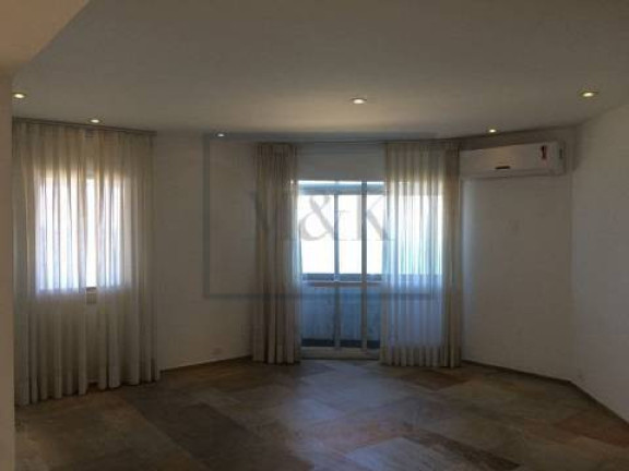 Imagem Apartamento com 4 Quartos à Venda, 400 m² em Barra Da Tijuca - Rio De Janeiro