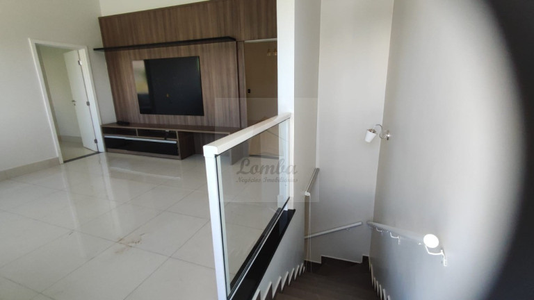 Imagem Casa com 5 Quartos à Venda, 382 m² em Jardim Itália - Cuiabá