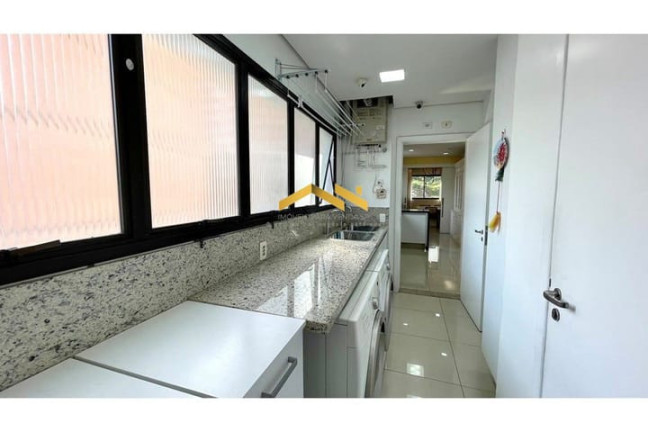 Imagem Apartamento com 3 Quartos à Venda, 240 m² em Campo Belo - São Paulo