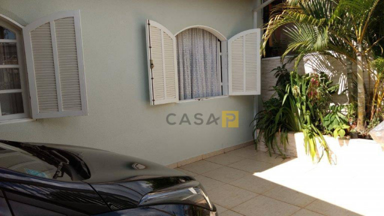 Casa com 3 Quartos à Venda, 114 m² em Vila Cordenonsi - Americana