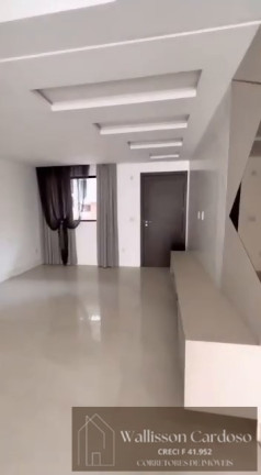 Sobrado com 2 Quartos à Venda, 104 m² em Tabuleiro - Camboriú