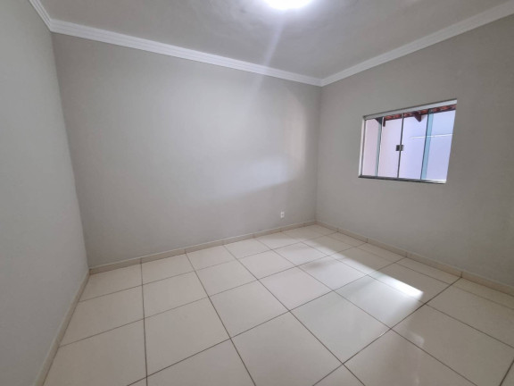 Imagem Casa com 3 Quartos à Venda, 260 m² em Nova Vila Jaiara - Anápolis