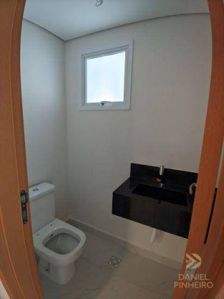 Imagem Apartamento com 2 Quartos à Venda, 89 m² em Caiçara - Praia Grande