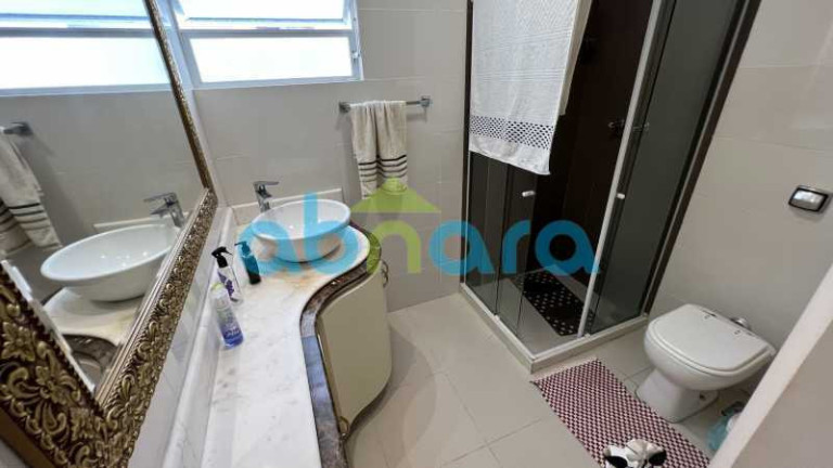 Imagem Apartamento com 3 Quartos à Venda, 120 m² em Copacabana - Rio De Janeiro Imagem Apartamento com 3 Quartos à Venda, 120 m² em Copacabana - Rio De Janeiro