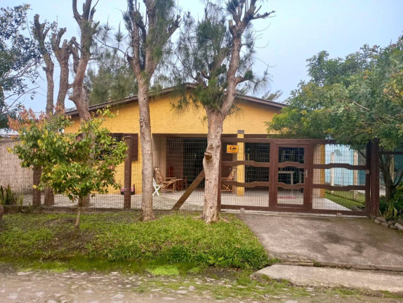 Imagem Casa com 3 Quartos para Temporada, 90 m² em Nova Tramandaí - Tramandaí