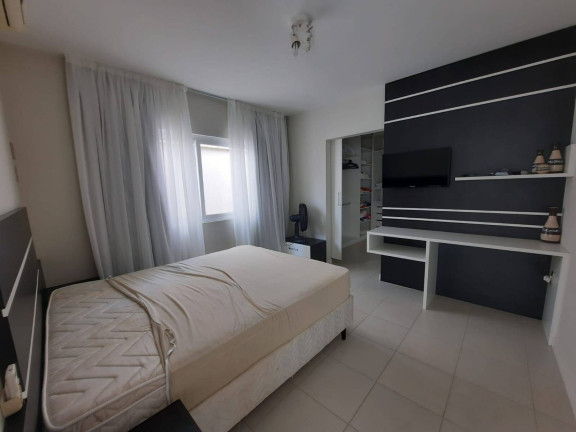 Imagem Casa com 4 Quartos para Temporada, 222 m² em Bombas - Bombinhas
