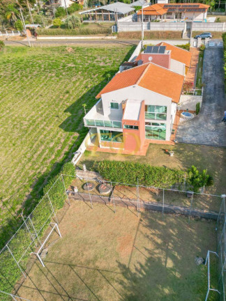 Imagem Chácara com 4 Quartos à Venda, 1.600 m² em Zona Rural - Piracaia Imagem Chácara com 4 Quartos à Venda, 1.600 m² em Zona Rural - Piracaia