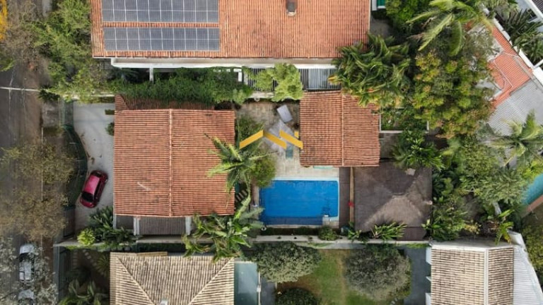 Imagem Casa com 4 Quartos à Venda, 198 m² em Alto De Pinheiros - São Paulo