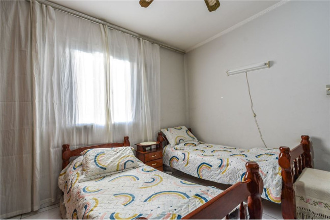 Imagem Casa com 2 Quartos à Venda, em Vila Brasilina - São Paulo Imagem Casa com 2 Quartos à Venda, em Vila Brasilina - São Paulo