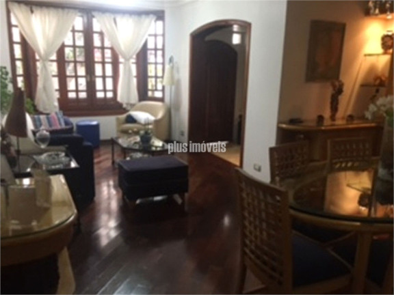 Imagem Casa com 3 Quartos à Venda, 82 m² em Vila Olímpia - São Paulo Imagem Casa com 3 Quartos à Venda, 82 m² em Vila Olímpia - São Paulo
