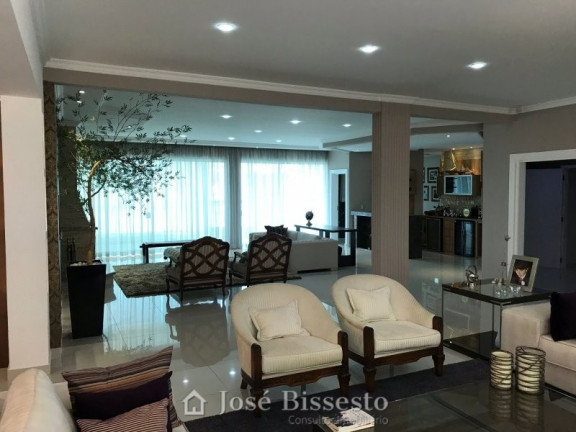 Imagem Casa com 8 Quartos à Venda, 1.998 m² em Granja Viana - Carapicuiba Imagem Casa com 8 Quartos à Venda, 1.998 m² em Granja Viana - Carapicuiba