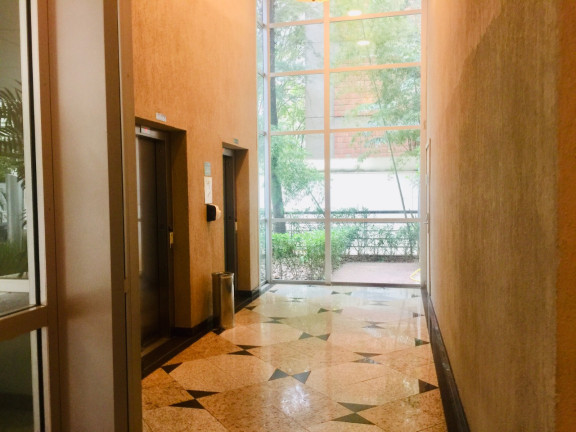 Imagem Sala Comercial à Venda ou Locação, 91 m² em Vila Olímpia - São Paulo Imagem Sala Comercial à Venda ou Locação, 91 m² em Vila Olímpia - São Paulo