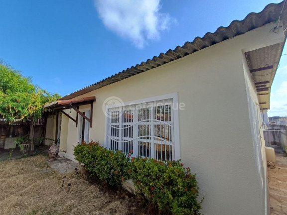 Imagem Casa com 3 Quartos à Venda, 450 m² em Ponta Negra - Natal