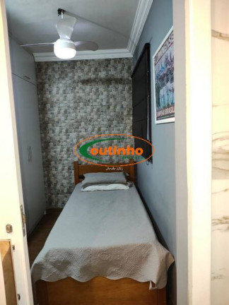 Imagem Casa de Vila com 3 Quartos à Venda, 191 m² em Tijuca - Rio De Janeiro