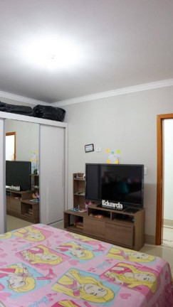 Imagem Casa com 3 Quartos à Venda, 189 m² em Parque Maria Domitila - São Paulo