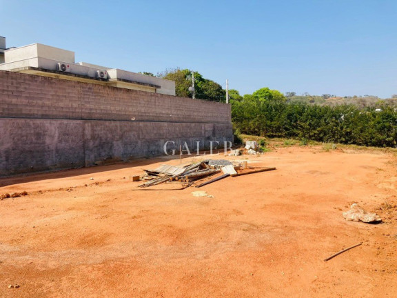 Imagem Terreno à Venda, 562 m² em Marmeleiro - Atibaia Imagem Terreno à Venda, 562 m² em Marmeleiro - Atibaia