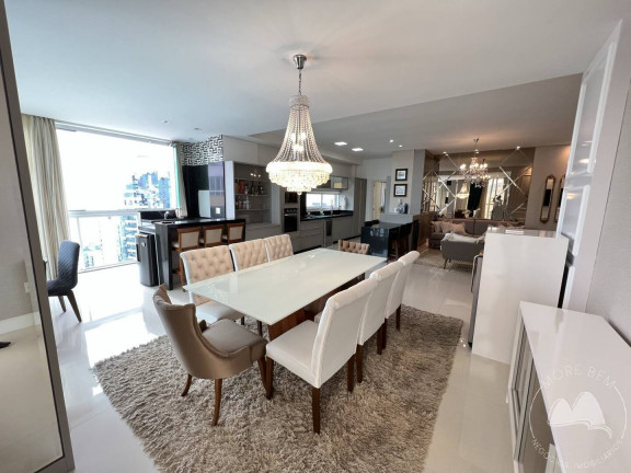 Imagem Apartamento com 4 Quartos à Venda, 190 m² em Meia Praia - Itapema Imagem Apartamento com 4 Quartos à Venda, 190 m² em Meia Praia - Itapema