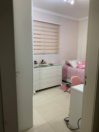 Imagem Casa com 3 Quartos à Venda, em Eldorado - Diadema Imagem Casa com 3 Quartos à Venda, em Eldorado - Diadema