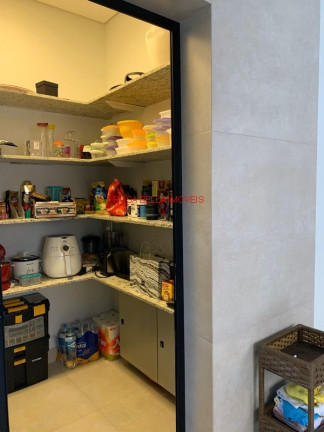Imagem Casa com 3 Quartos à Venda, 384 m² em Medeiros - Jundiaí