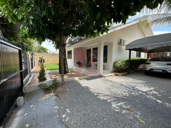 Imagem Casa com 3 Quartos à Venda, 450 m² em Village - Sorriso