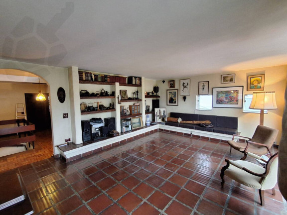 Imagem Casa com 3 Quartos à Venda, 220 m² em Jardim Marajoara - São Paulo