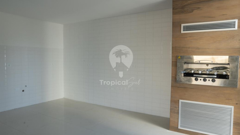 Imagem Apartamento com 2 Quartos à Venda, 135 m² em Caiobá - Matinhos