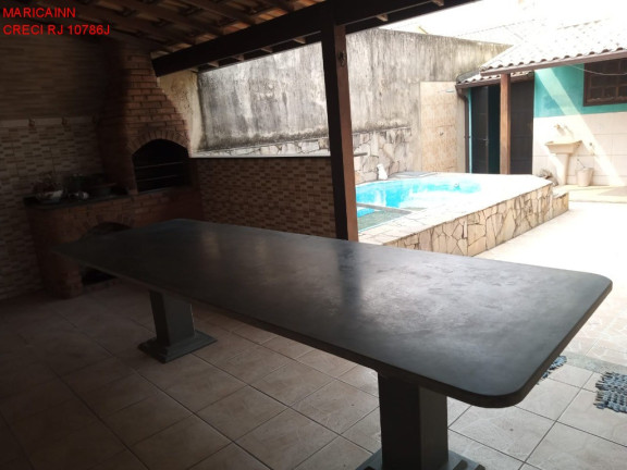 Imagem Casa com 3 Quartos à Venda, 138 m² em Centro - Maricá