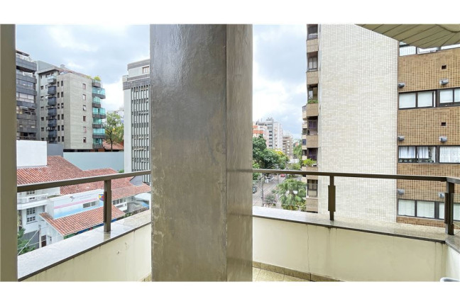 Imagem Apartamento com 3 Quartos à Venda, 210 m² em Bela Vista - Porto Alegre