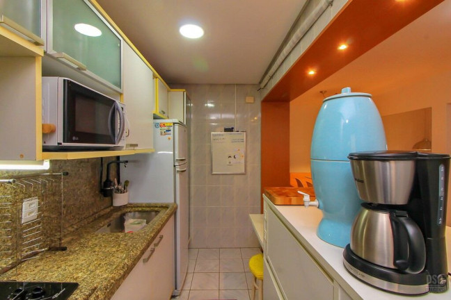 Imagem Apartamento com 2 Quartos à Venda, 60 m² em Cristal - Porto Alegre