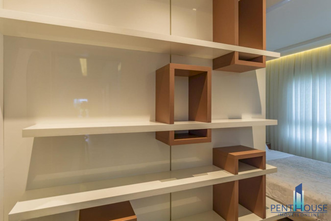 Imagem Casa com 4 Quartos à Venda, 390 m² em Centro - Camboriú Imagem Casa com 4 Quartos à Venda, 390 m² em Centro - Camboriú