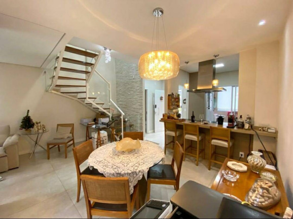 Imagem Casa com 3 Quartos à Venda, 243 m² em Medeiros - Jundiaí Imagem Casa com 3 Quartos à Venda, 243 m² em Medeiros - Jundiaí
