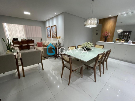 Imóvel com 3 Quartos à Venda, 123 m² em Candelária - Natal