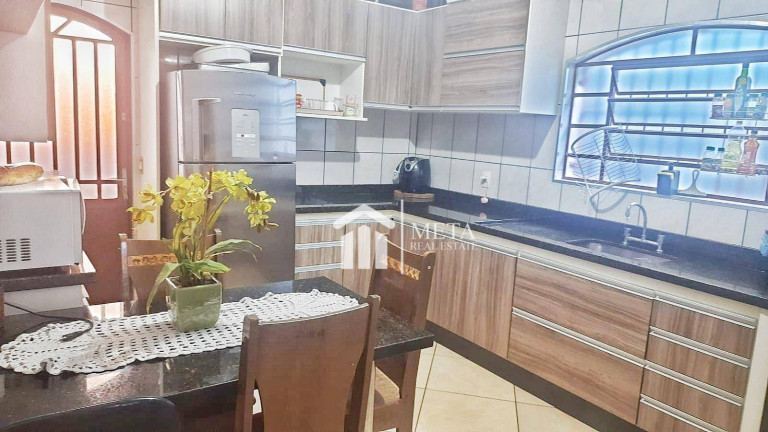 Imagem Imóvel com 3 Quartos à Venda, 180 m² em Tremembé - São Paulo Imagem Imóvel com 3 Quartos à Venda, 180 m² em Tremembé - São Paulo