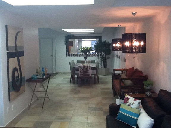 Imagem Apartamento com 4 Quartos à Venda, 220 m² em Centro - Balneário Camboriú Imagem Apartamento com 4 Quartos à Venda, 220 m² em Centro - Balneário Camboriú