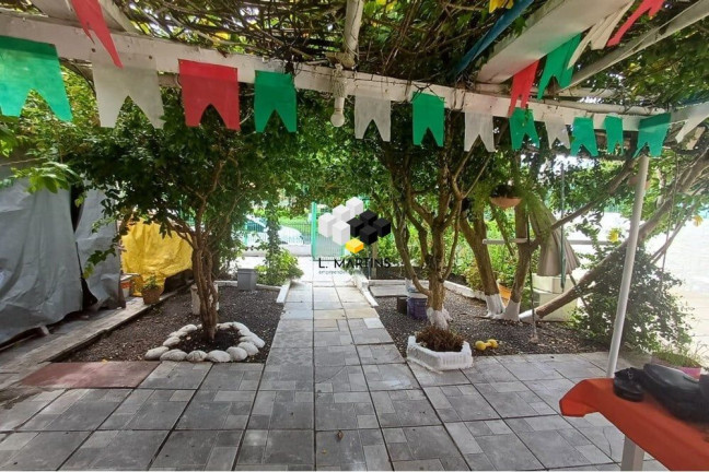 Imagem Casa com 3 Quartos à Venda, 160 m² em Santa Maria Goretti - Porto Alegre