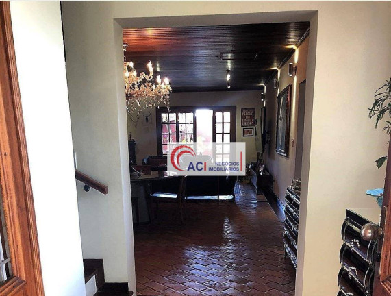Imagem Casa com 3 Quartos à Venda, 350 m² em Granja Viana - Itapevi Imagem Casa com 3 Quartos à Venda, 350 m² em Granja Viana - Itapevi