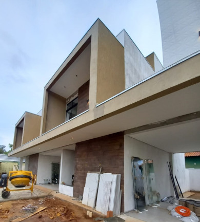 Imagem Sobrado com 3 Quartos à Venda, 127 m² em Plano Diretor Sul - Palmas