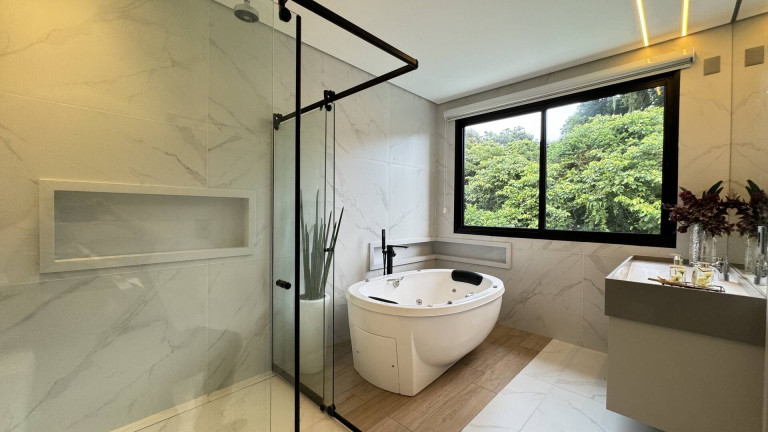 Imagem Casa com 6 Quartos à Venda, 380 m² em Riviera De São Lourenço - Bertioga Imagem Casa com 6 Quartos à Venda, 380 m² em Riviera De São Lourenço - Bertioga