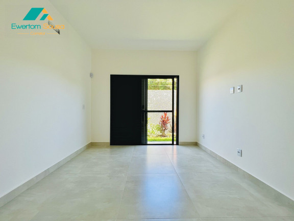 Imagem Casa com 3 Quartos à Venda, 120 m² em Jardim Estância Brasil - Atibaia Imagem Casa com 3 Quartos à Venda, 120 m² em Jardim Estância Brasil - Atibaia