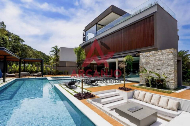 Imagem Casa com 8 Quartos à Venda, 1 m² em Riviera - Bertioga Imagem Casa com 8 Quartos à Venda, 1 m² em Riviera - Bertioga
