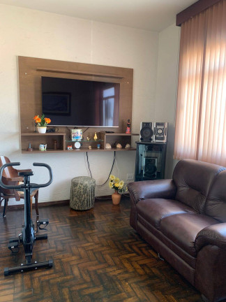Imagem Casa com 3 Quartos à Venda, 200 m² em Carlos Prates - Belo Horizonte